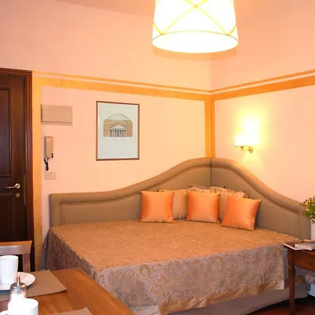 Residence La Medicea Florenz Zimmer foto